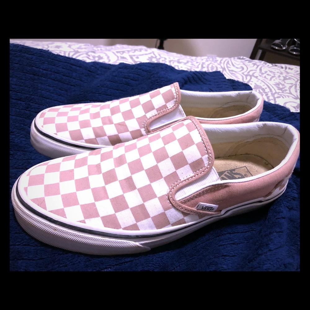 Checkerboard vans size 9